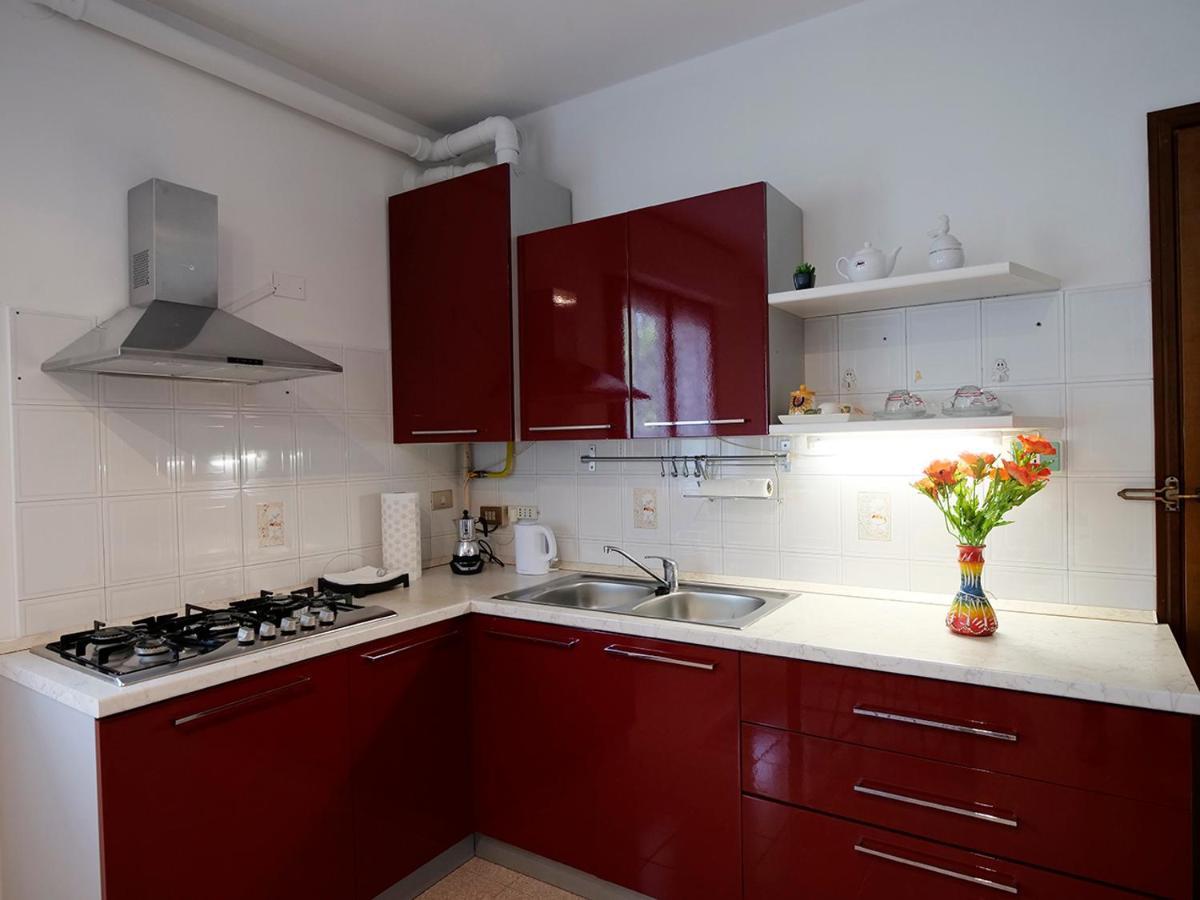 House In Color Apartment Sant'antonio  Bagian luar foto
